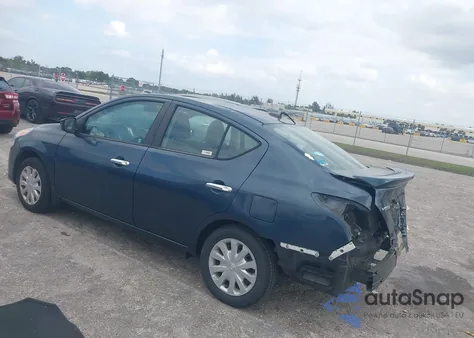 2015 Nissan Versa 1.6 Sv из США, поврежденный, VIN 3N1CN7AP4FL948256